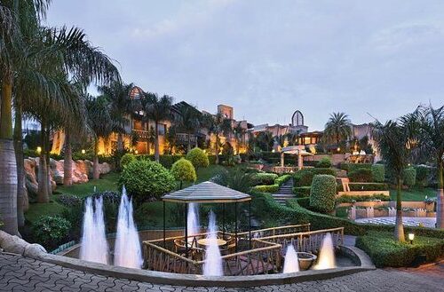 5 Ways to Make You Feel like You are in the Luxury Resort in Pune